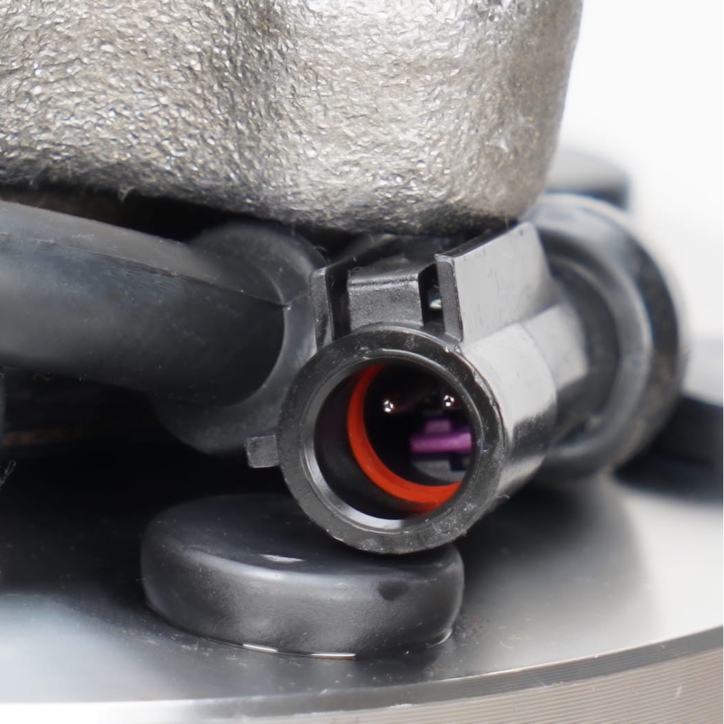 HanHub 515077 Hub prednjih kotača i montaža ležaja kompatibilno s F-250 Super Duty F-350 Super Duty F-450 Super Duty F-550 Super Duty zamjenjuje HA590425 BR930425 F81A2B663CE FW777 8-LUG